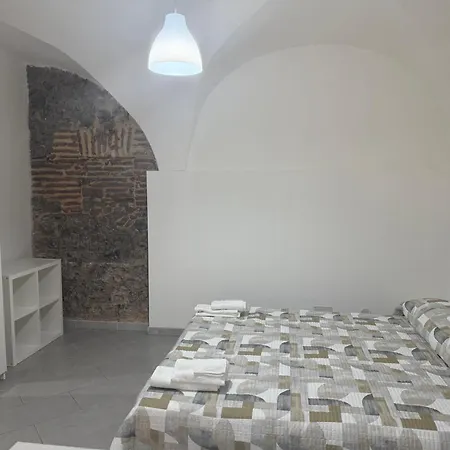 Apartamento La Casetta Del Centro Catânia